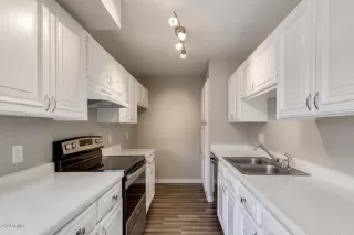 Photo #5: 6134049 Listing