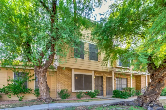 MLS: 6134050 Condo For Sale