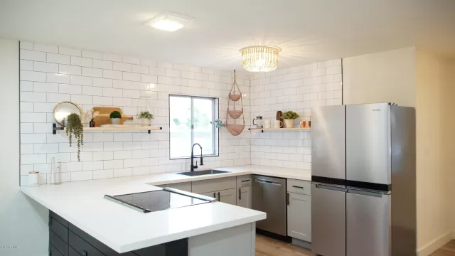 MLS: 6134172 Condo For Sale