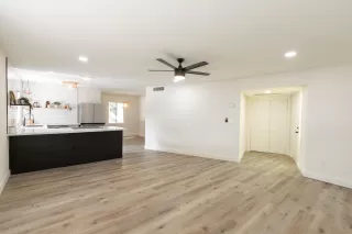 Photo #5: 6134172 Listing