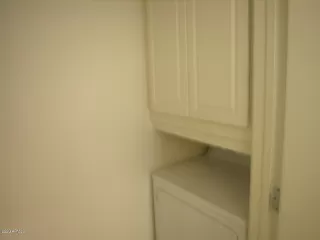 Photo #6: 6134359 Listing 