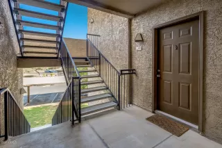 Photo #1: 6134507 Listing