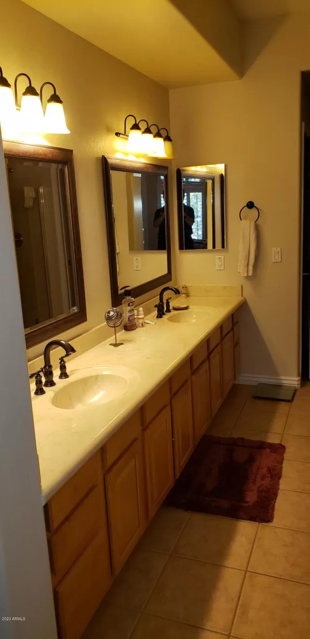 MLS: 6134524 Condo For Sale