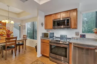 Photo #5: 6134593 Listing 