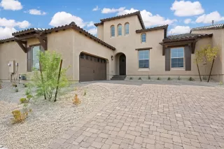 Photo #2: 6134641 Listing