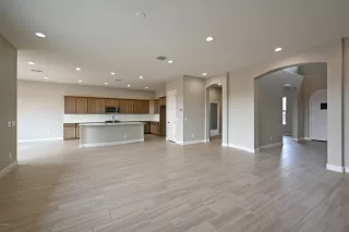 Photo #5: 6134641 Listing