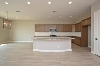 Photo #6: 6134641 Listing