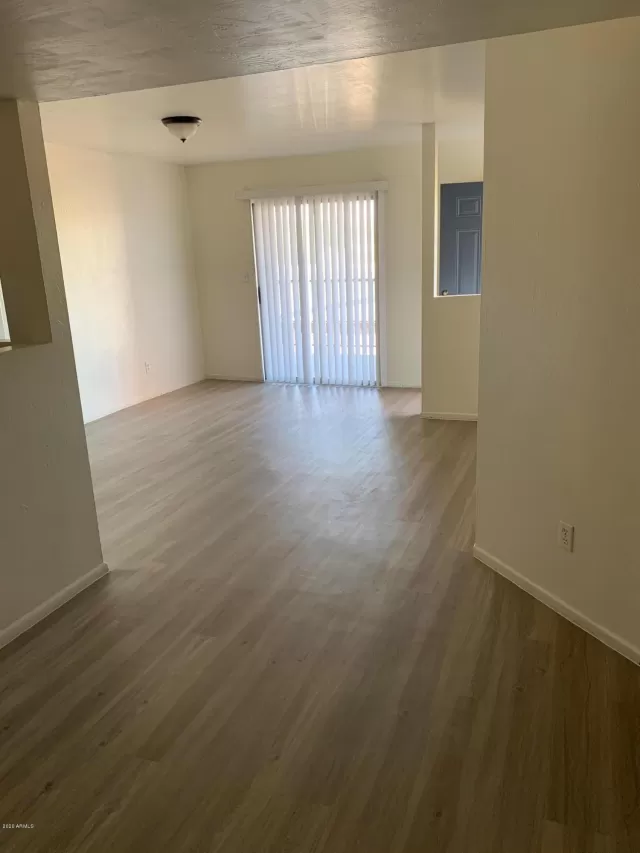 MLS: 6134893 Condo For Sale