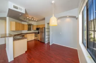 Photo #5: 6134973 Listing 