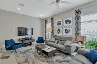 Photo #1: 6135059 Listing