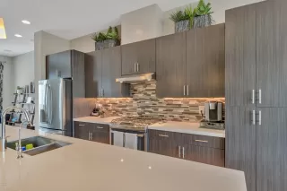 Photo #5: 6135059 Listing