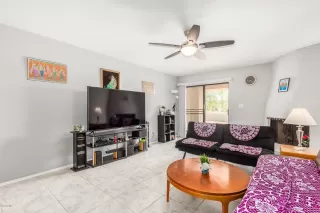 Photo #5: 6135072 Listing