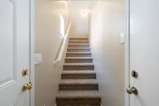 Photo #4: 6135319 Listing