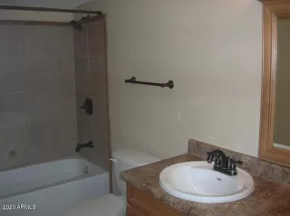 Photo #6: 6135513 Listing