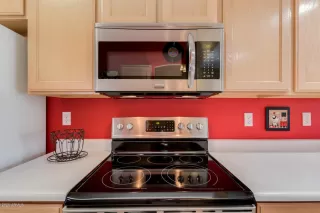 Photo #4: 6135538 Listing