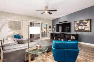 Photo #5: 6135554 Listing