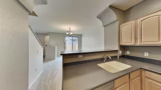 Photo #5: 6135557 Listing 