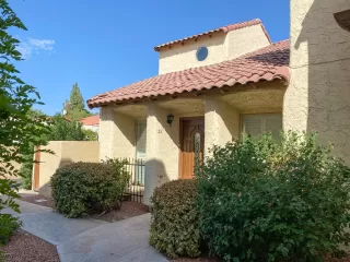 Photo #1: 6135639 Listing 