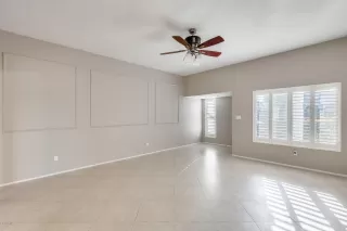 Photo #5: 6135725 Listing