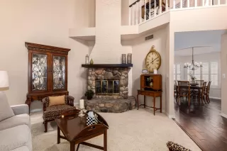 Photo #5: 6136005 Listing 