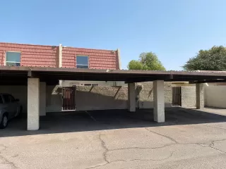 Photo #1: 6136066 Listing 