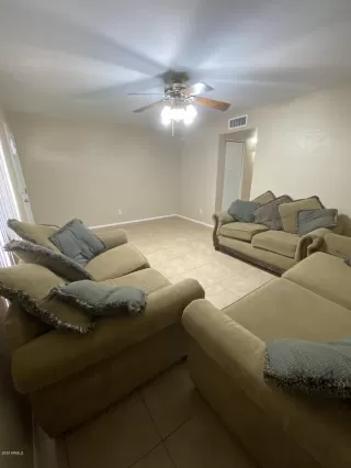 Photo #3: 6136066 Listing 