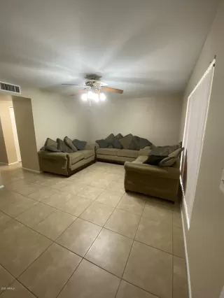 Photo #4: 6136066 Listing 