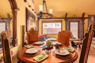 Photo #5: 6136162 Listing