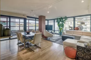 Photo #5: 6136232 Listing