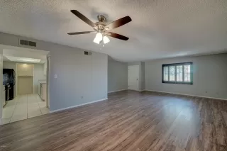 Photo #4: 6136279 Listing 