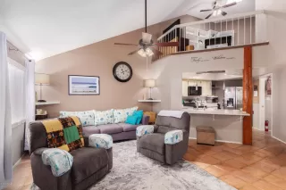 Photo #1: 6136311 Listing 