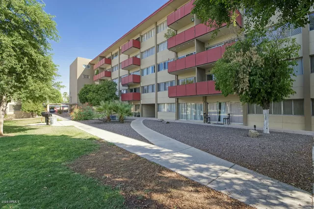 MLS: 6136352 Condo For Sale