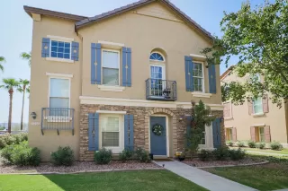 Photo #1: 6136426 Listing