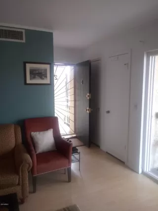 Photo #2: 6136538 Listing