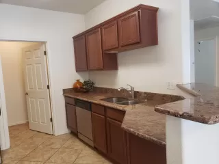 Photo #3: 6136605 Listing