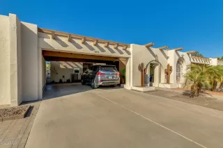 Photo #1: 6136622 Listing 