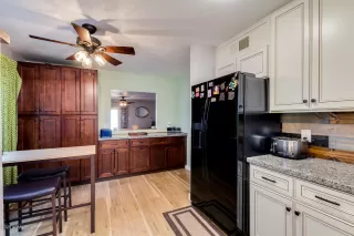 Photo #6: 6136622 Listing 