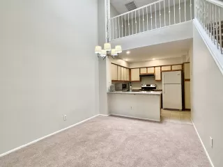 Photo #6: 6136646 Listing