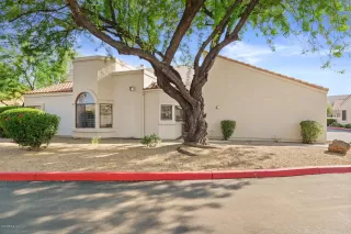 Photo #2: 6136878 Listing 