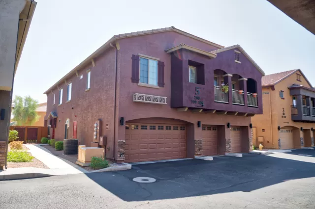 MLS: 6136884 Condo For Sale