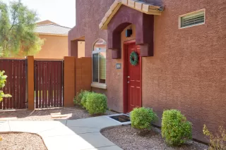 Photo #1: 6136884 Listing