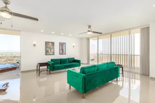 Photo #1: 6136906 Listing