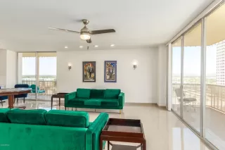 Photo #4: 6136906 Listing