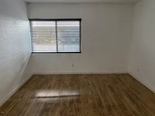 Photo #2: 6136923 Listing 