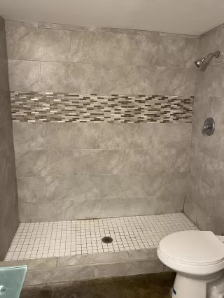 Photo #5: 6136923 Listing 