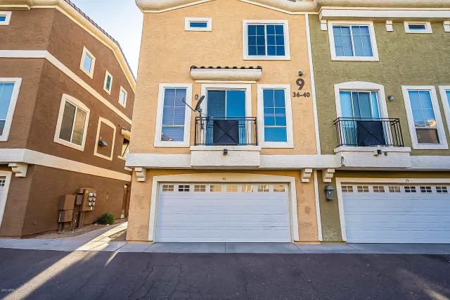 MLS: 6137091 Condo For Sale