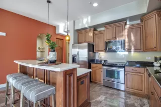 Photo #2: 6137214 Listing 