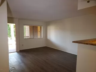 Photo #2: 6137252 Listing