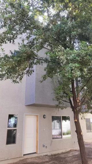 Photo #5: 6137368 Listing