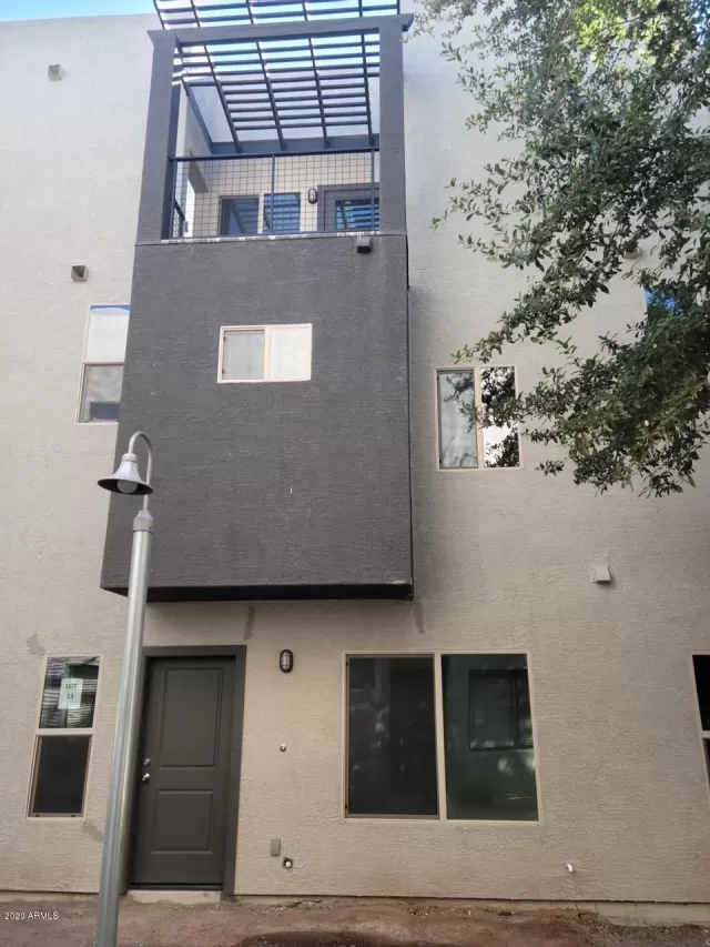 MLS: 6137369 Condo For Sale